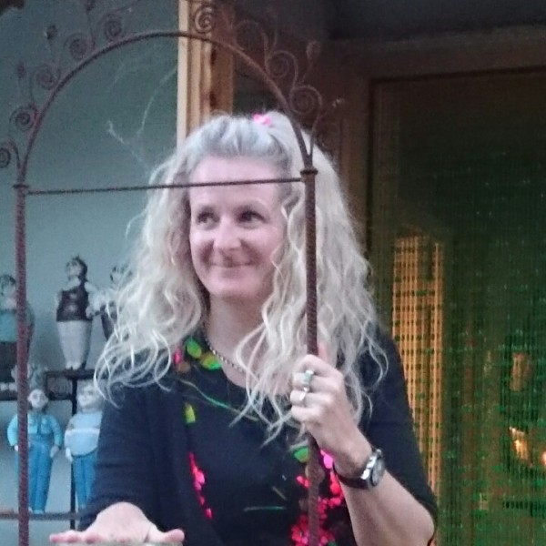 Barbara Sambuila-Sägesser