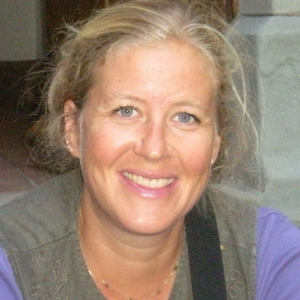 Yvonne Cavicchia