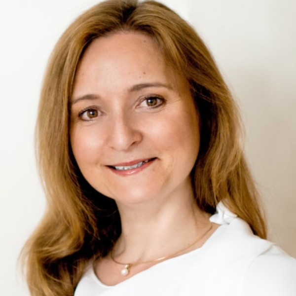 Josée Van den Hurk