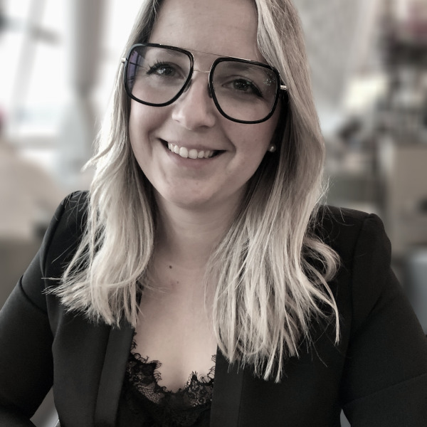 Angela Schimmelpfennig
