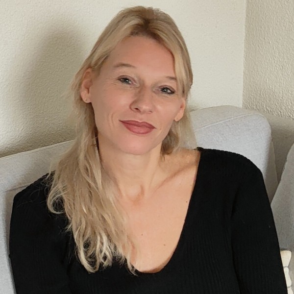 Sabine Madarasz Hellenbart