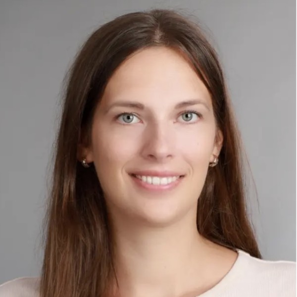 Anna Fryscak