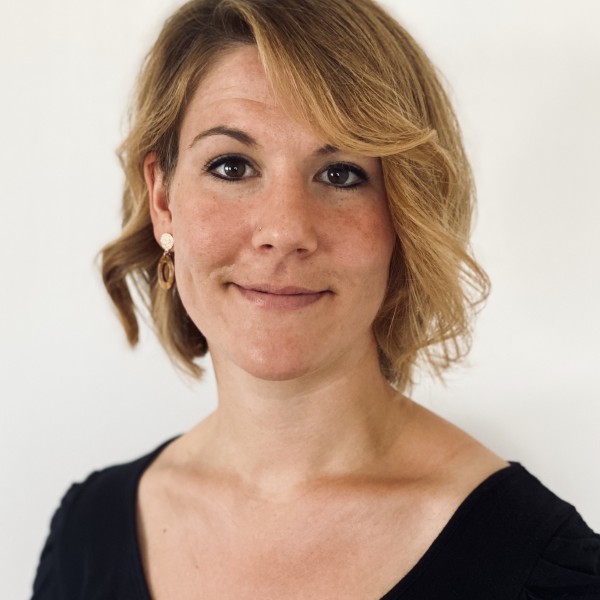 Aline Schmid